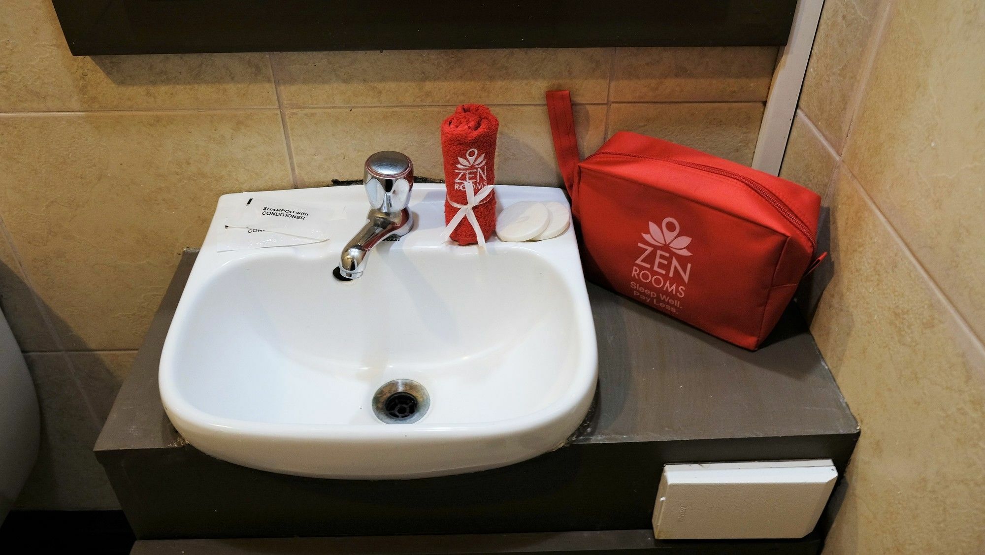 Zen Rooms Basic La Paz Makati City Exterior foto
